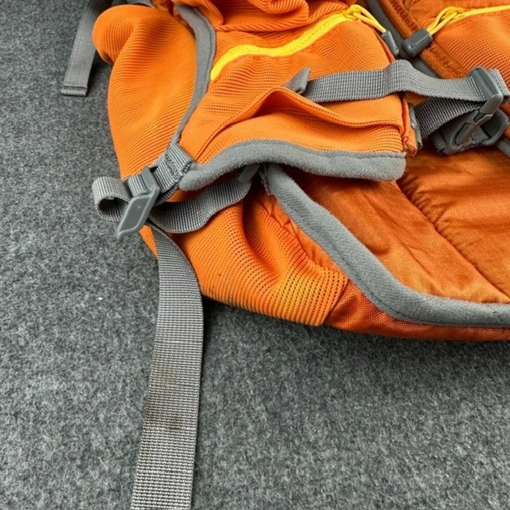 Ultimate Direction Fastpack 15 Autumn Orange Running Vest Backpack S/M 80457117